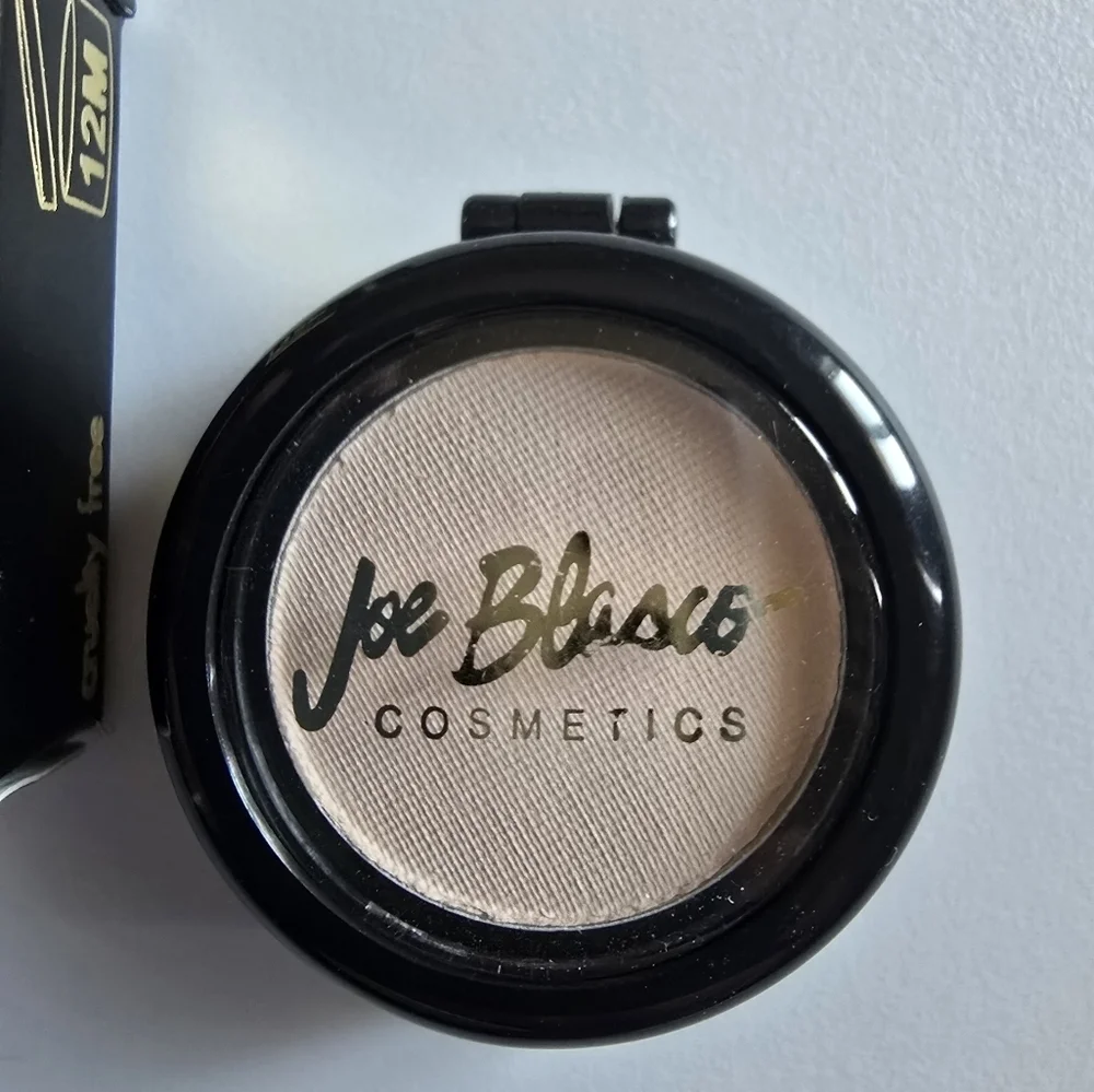 Joe Blasco Cosmetics Matte Eyeshadow Porcelin 1.4g